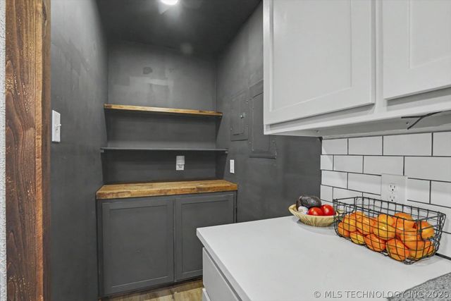 14079 S 294th East Avenue, Coweta, OK 74429