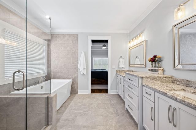 12901 Blakeslee Drive 80, Soddy Daisy, TN 37379