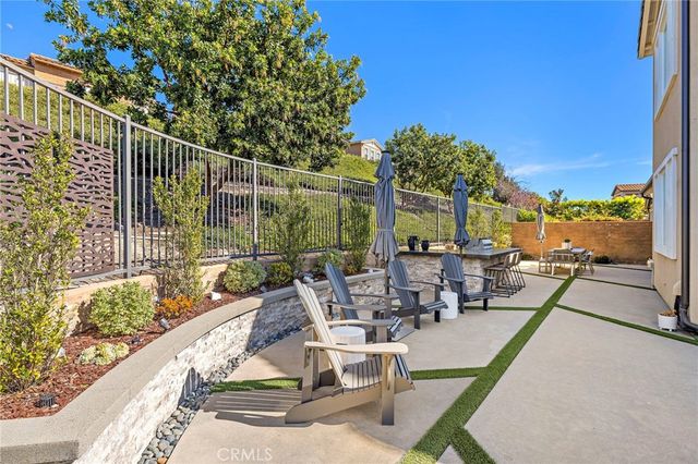 2 Ventada Street, Rancho Mission Viejo, CA 92694