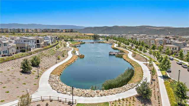 2 Ventada Street, Rancho Mission Viejo, CA 92694