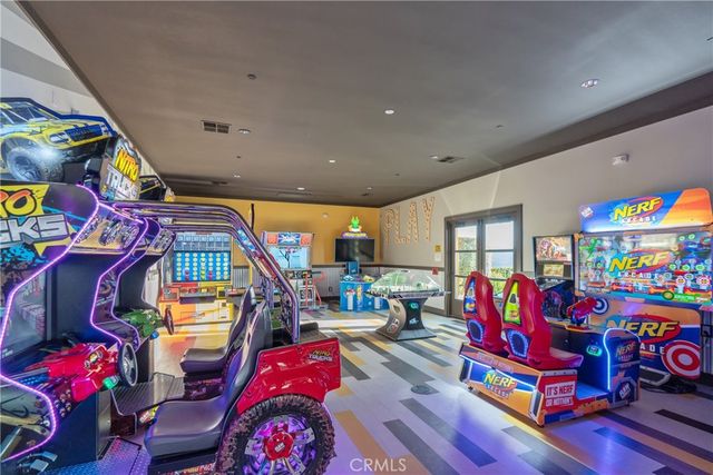 2 Ventada Street, Rancho Mission Viejo, CA 92694