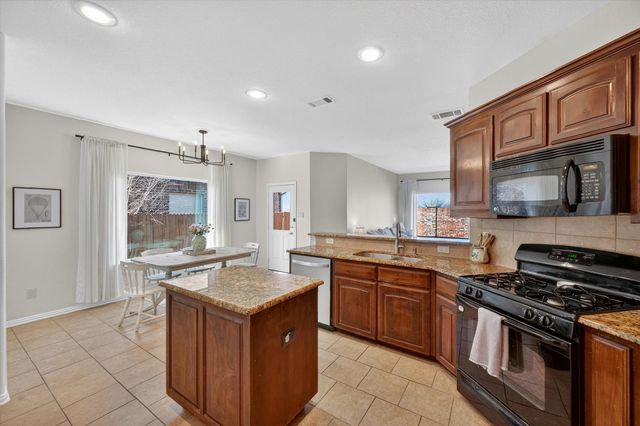 11929 Horseshoe Ridge Drive, Fort Worth, TX 76244