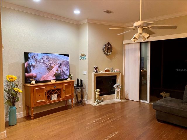 1051 GREEN GATE BOULEVARD, Groveland, FL 34736