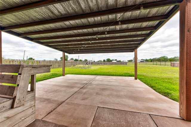 2957 Farm Drive, El Reno, OK 73036