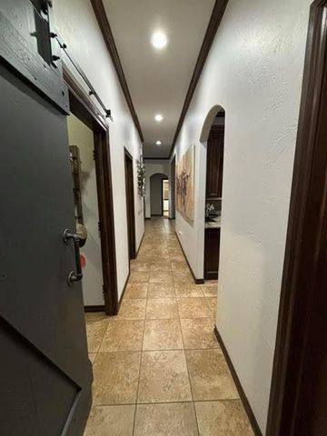 2957 Farm Drive, El Reno, OK 73036