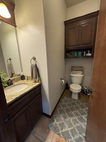 2957 Farm Drive, El Reno, OK 73036
