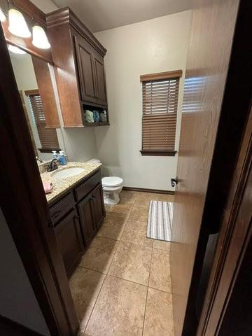 2957 Farm Drive, El Reno, OK 73036