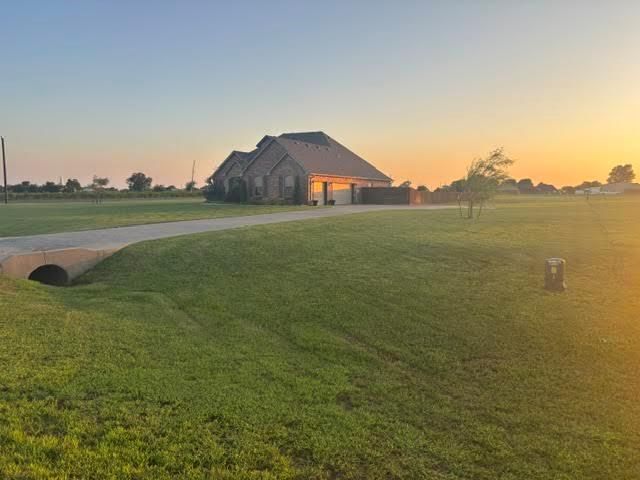 2957 Farm Drive, El Reno, OK 73036