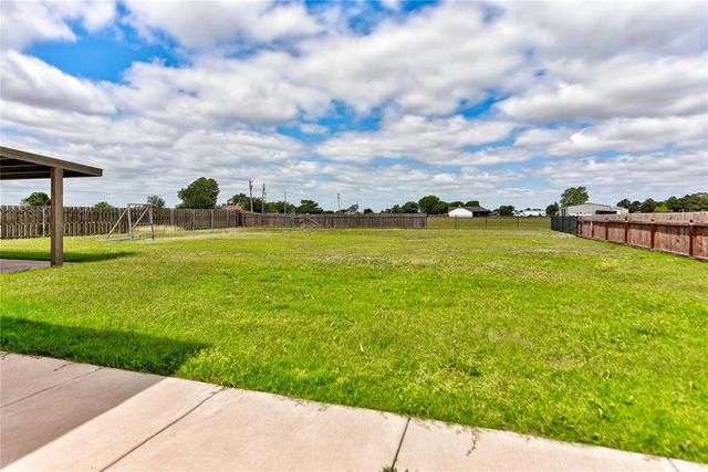 2957 Farm Drive, El Reno, OK 73036