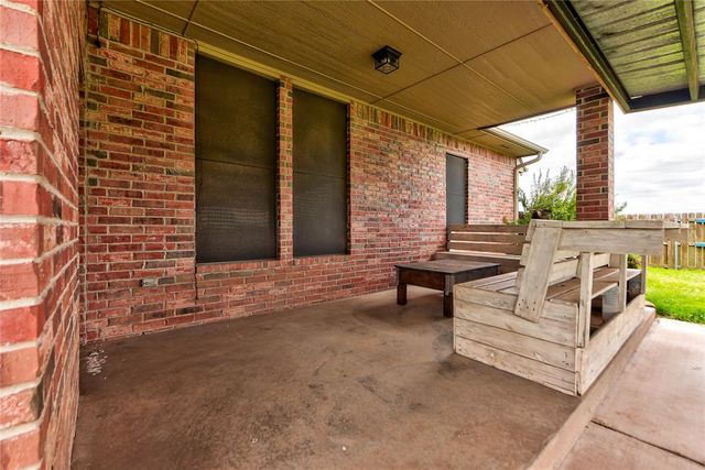 2957 Farm Drive, El Reno, OK 73036