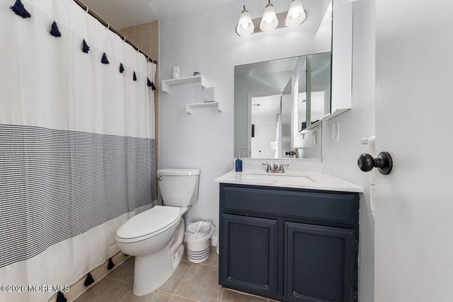 60 County Road D22, Cliffwood, NJ 07721