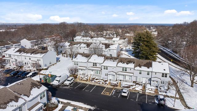 60 County Road D22, Cliffwood, NJ 07721