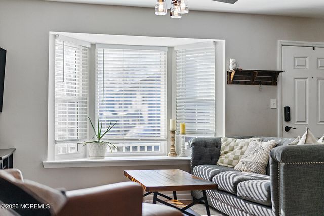 60 County Road D22, Cliffwood, NJ 07721