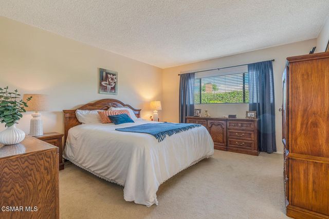 9720 Sophia Avenue, North Hills, CA 91343