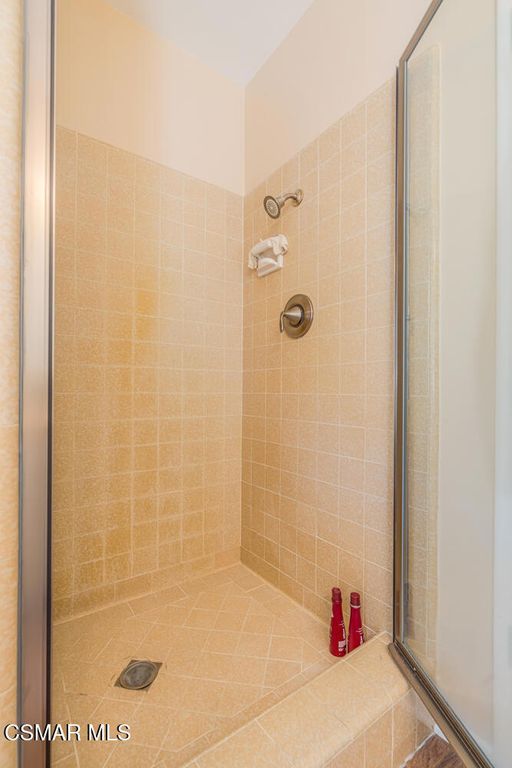 Image 18 of property listing at 9720 Sophia Avenue, North Hills, CA 91343