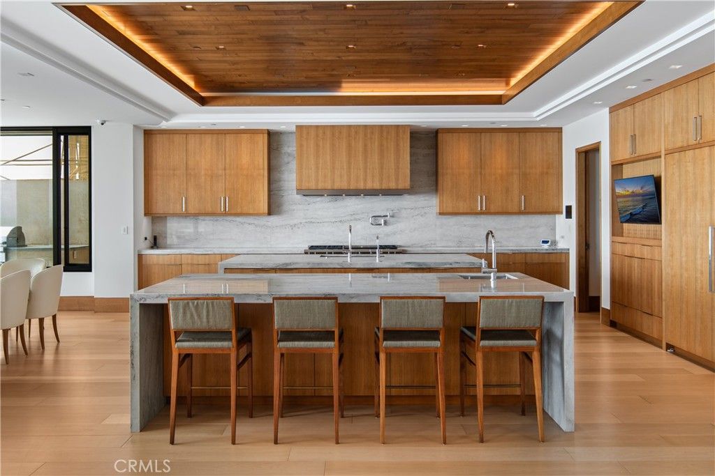 Image 11 of property listing at 17 Strand Beach Drive, Dana Point, CA 92629