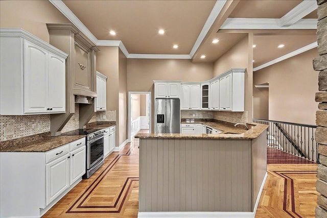 561 Avawam Drive, Richmond, KY 40475