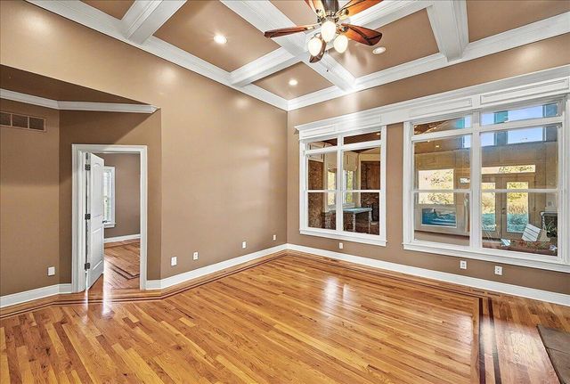 561 Avawam Drive, Richmond, KY 40475