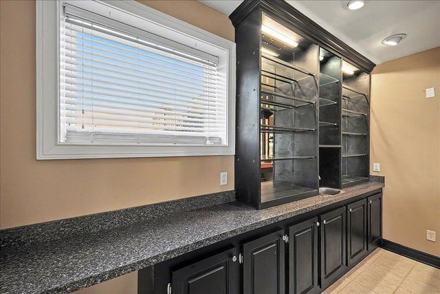 561 Avawam Drive, Richmond, KY 40475