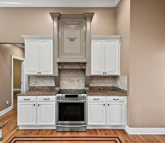 561 Avawam Drive, Richmond, KY 40475