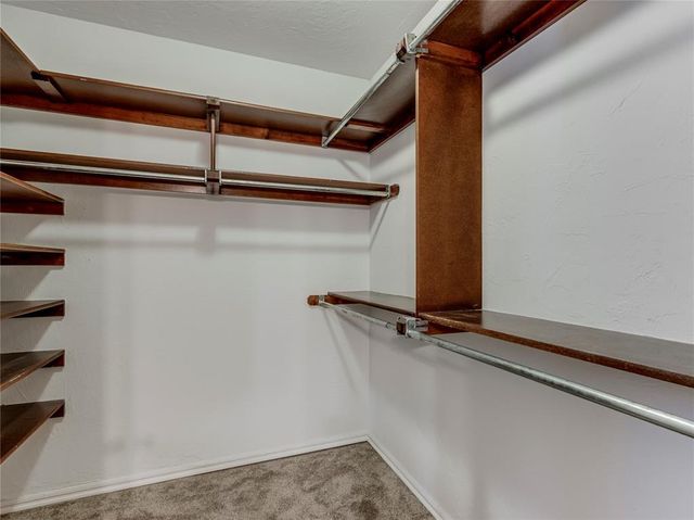 1916 N Shawnee Trail, Choctaw, OK 73020