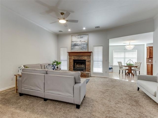 1916 N Shawnee Trail, Choctaw, OK 73020