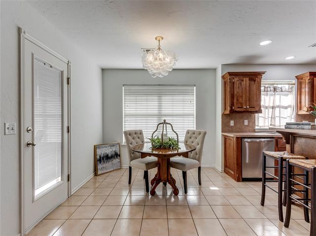 1916 N Shawnee Trail, Choctaw, OK 73020