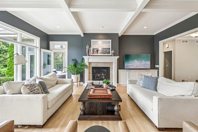 9718 Sandhill Road, Middleton, WI 53562