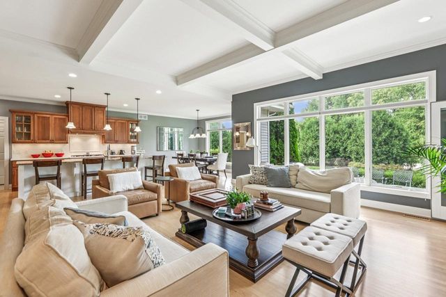 9718 Sandhill Road, Middleton, WI 53562