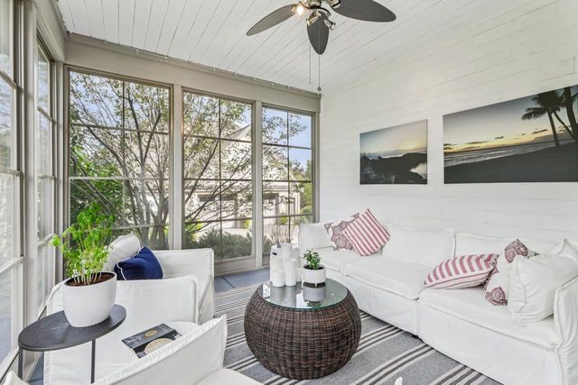 9718 Sandhill Road, Middleton, WI 53562