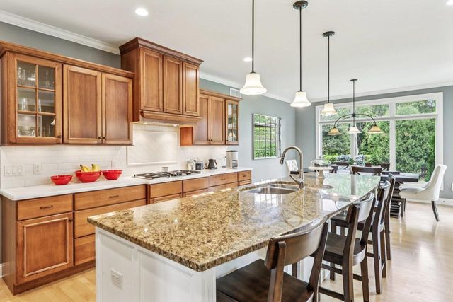 9718 Sandhill Road, Middleton, WI 53562