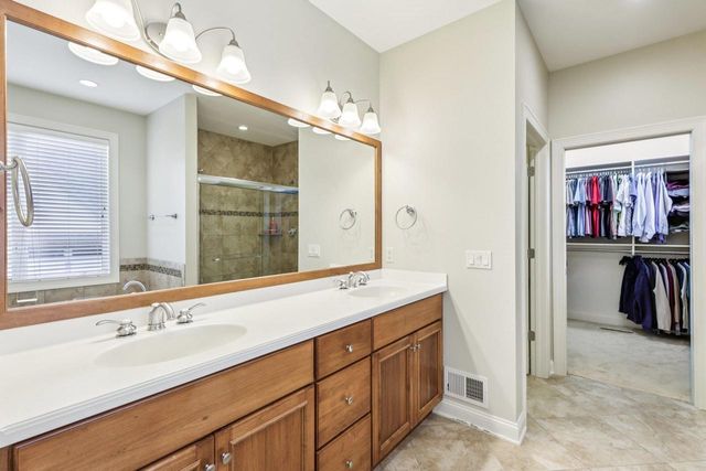 9718 Sandhill Road, Middleton, WI 53562