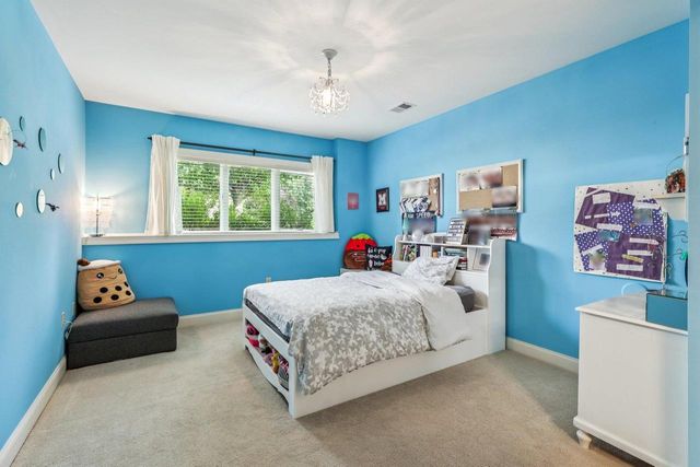 9718 Sandhill Road, Middleton, WI 53562