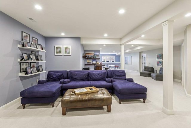 9718 Sandhill Road, Middleton, WI 53562