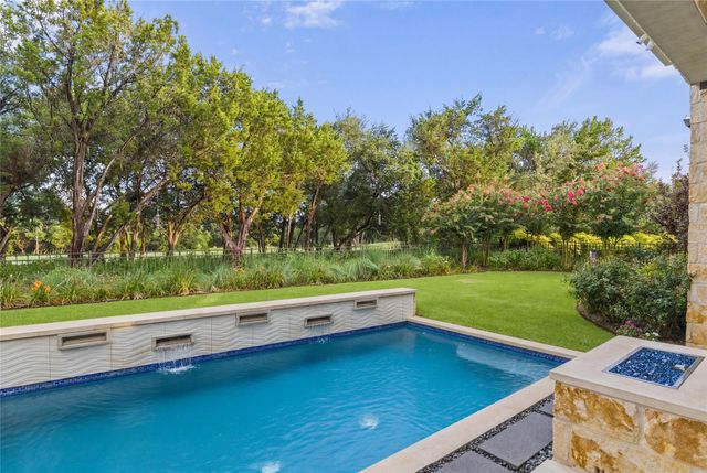 8317 CARRANZO DR, Austin, TX 78735