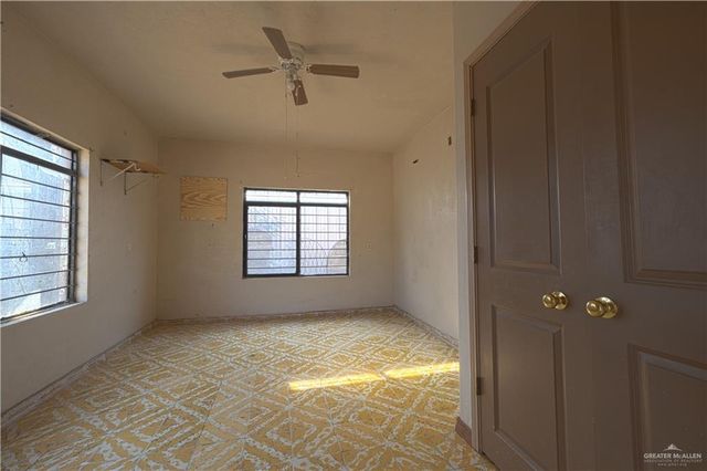 1106 N Estrella Street, Roma, TX 78584