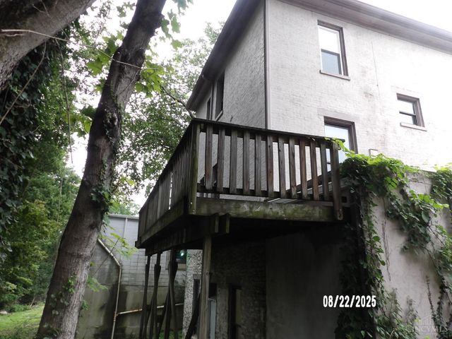 2082 Harrison Avenue, Cincinnati, OH 45214