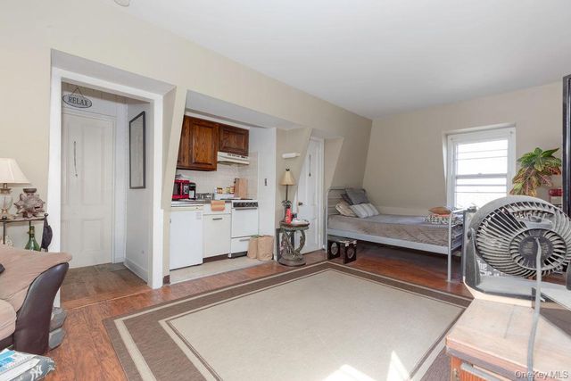 365 Broadway, Dobbs Ferry, NY 10522