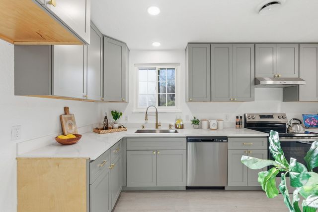 2719 Grant St, Concord, CA 94520