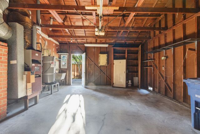 2719 Grant St, Concord, CA 94520