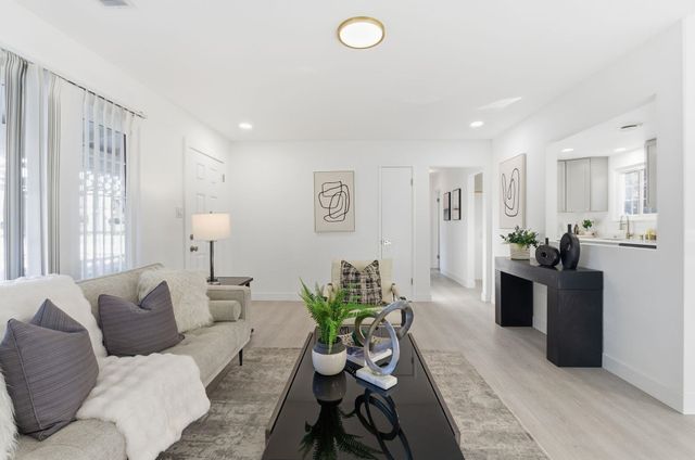 2719 Grant St, Concord, CA 94520