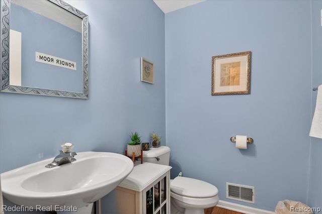 620 Bannock Court, Saline, MI 48176