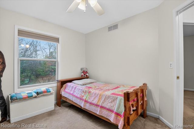 620 Bannock Court, Saline, MI 48176