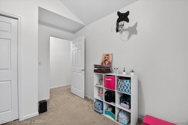 620 Bannock Court, Saline, MI 48176