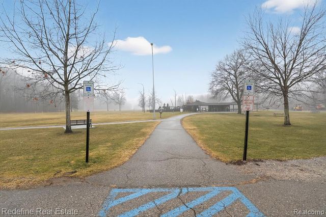 620 Bannock Court, Saline, MI 48176