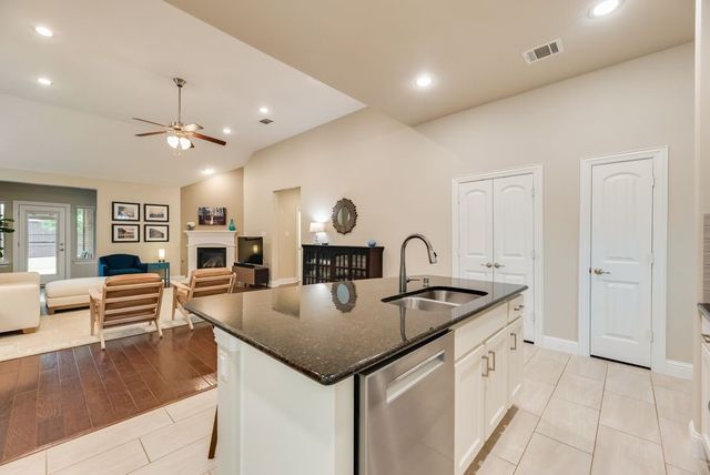 5805 Zinnia Drive, Rowlett, TX 75089