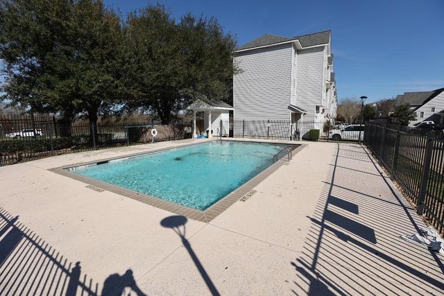 175 Binnacle Court B, Willis, TX 77318