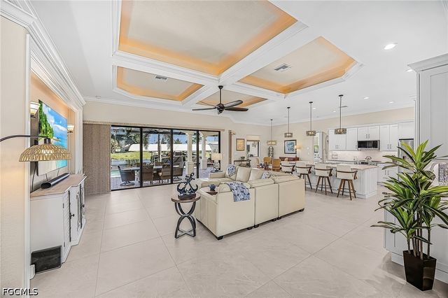 1723 SW 43rd TER, Cape Coral, FL 33914