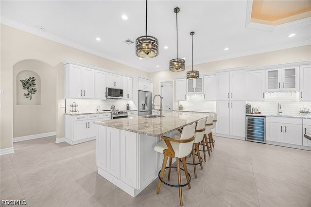 1723 SW 43rd TER, Cape Coral, FL 33914