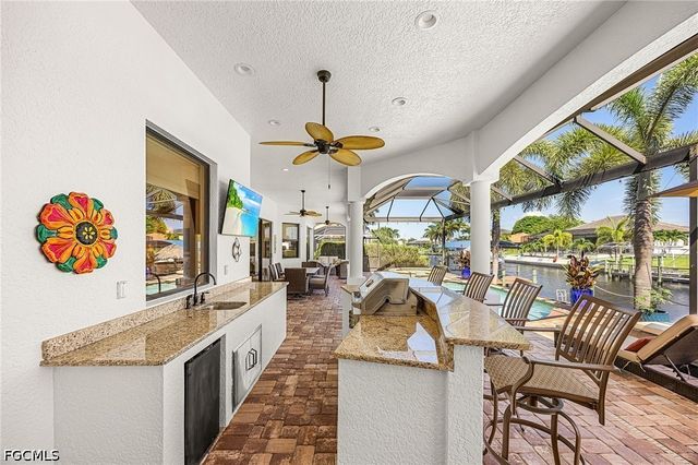 1723 SW 43rd TER, Cape Coral, FL 33914